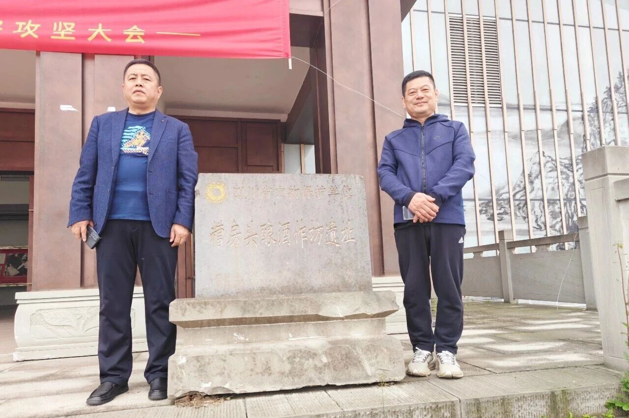 1774313549393105.jpg 4ea87c3cca1c5d5da25533ca220795b5.jpg